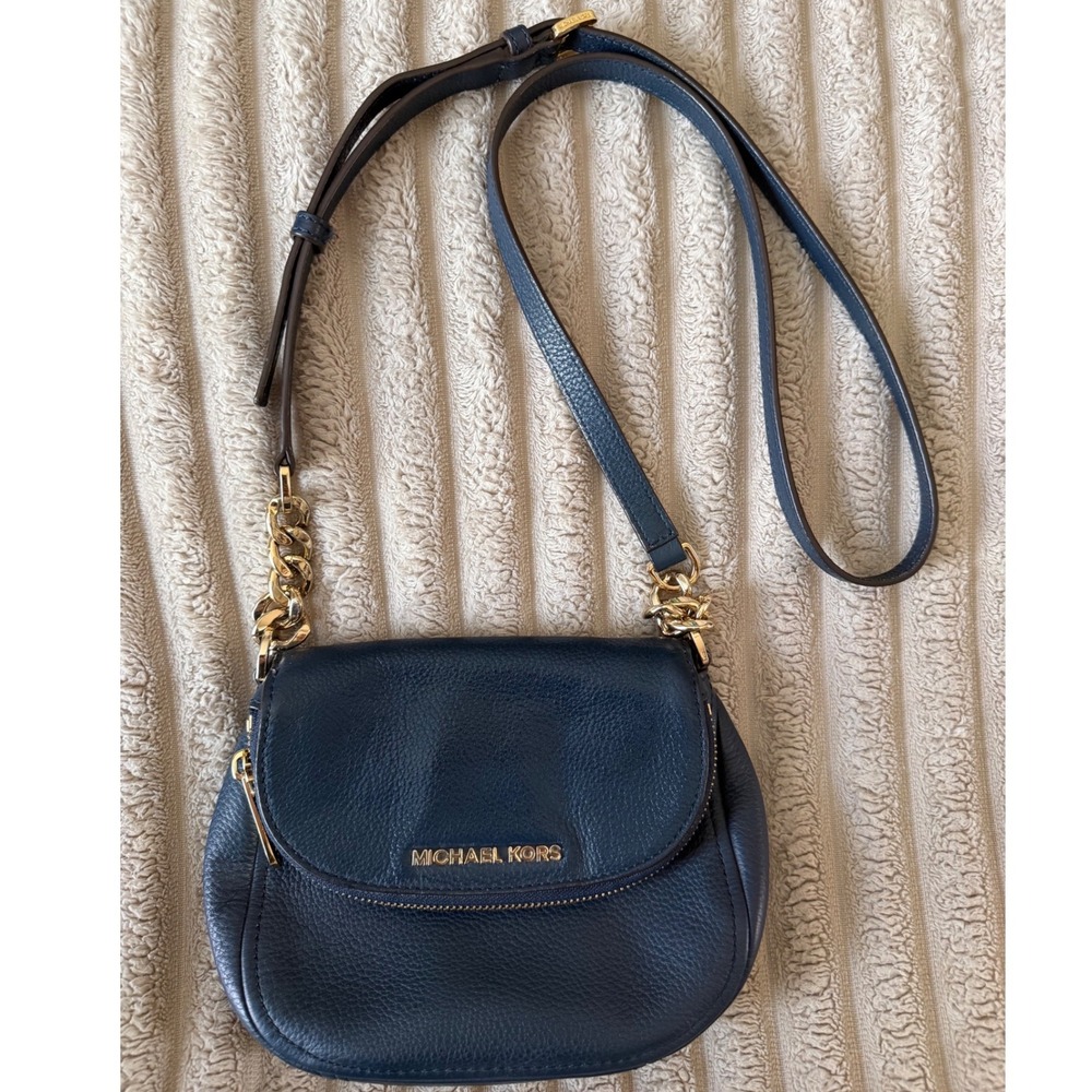 Michael Kors Bedford Navy Blue Pebbled Leather Crossbody Bag Gold Chain Strap